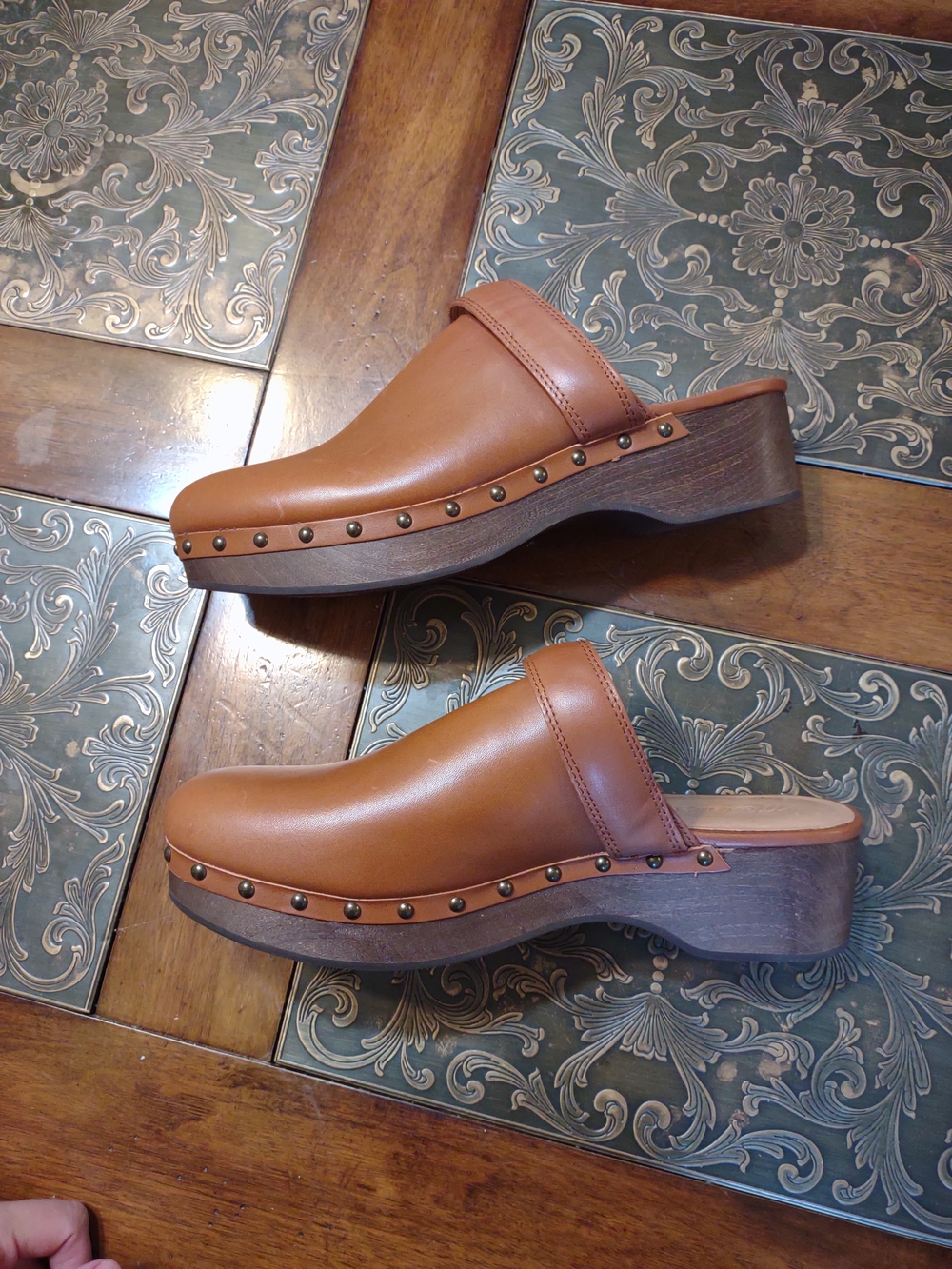 The Cecily Clog in Oiled Leather  English Saddle - Picture 9 of 12